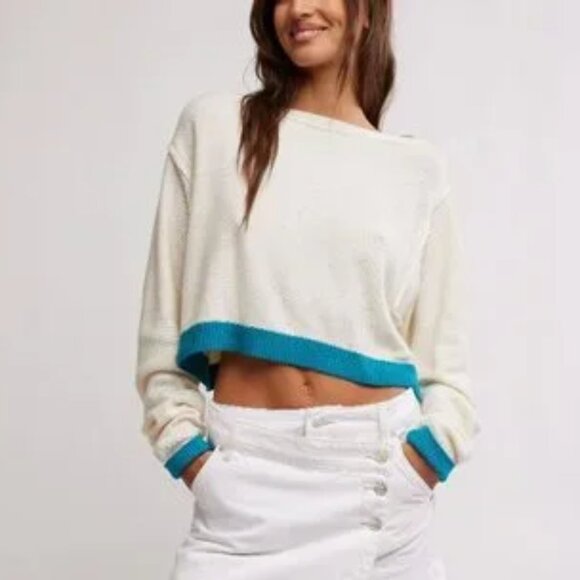new FREE PEOPLE We The Free Into The Blue Pullover / Blue Combo - Picture 1 of 4